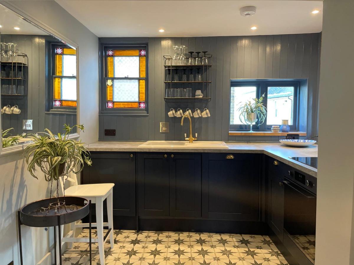 Fabulous Apartment Seconds From Beach By Whitstable-Holidays, Pudding Pan Kültér fotó