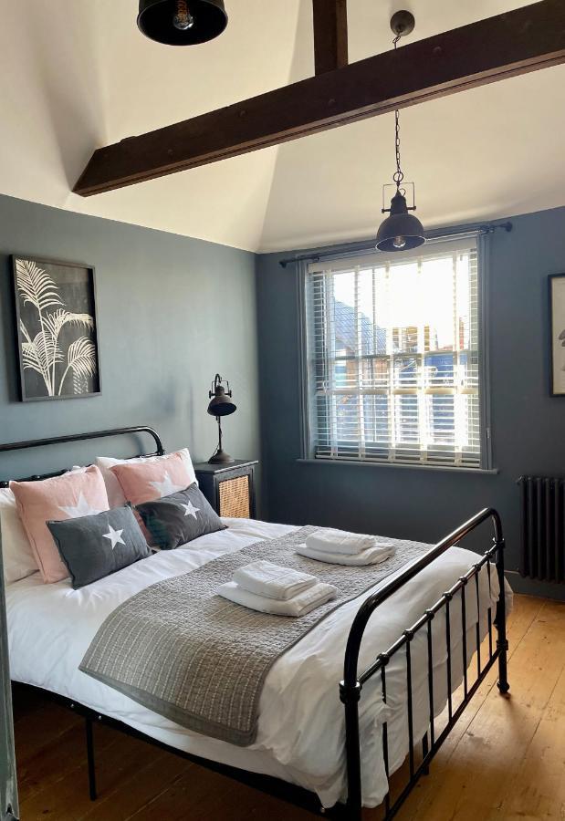 Fabulous Apartment Seconds From Beach By Whitstable-Holidays, Pudding Pan Kültér fotó