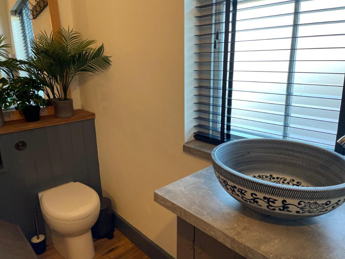 Fabulous Apartment Seconds From Beach By Whitstable-Holidays, Pudding Pan Kültér fotó